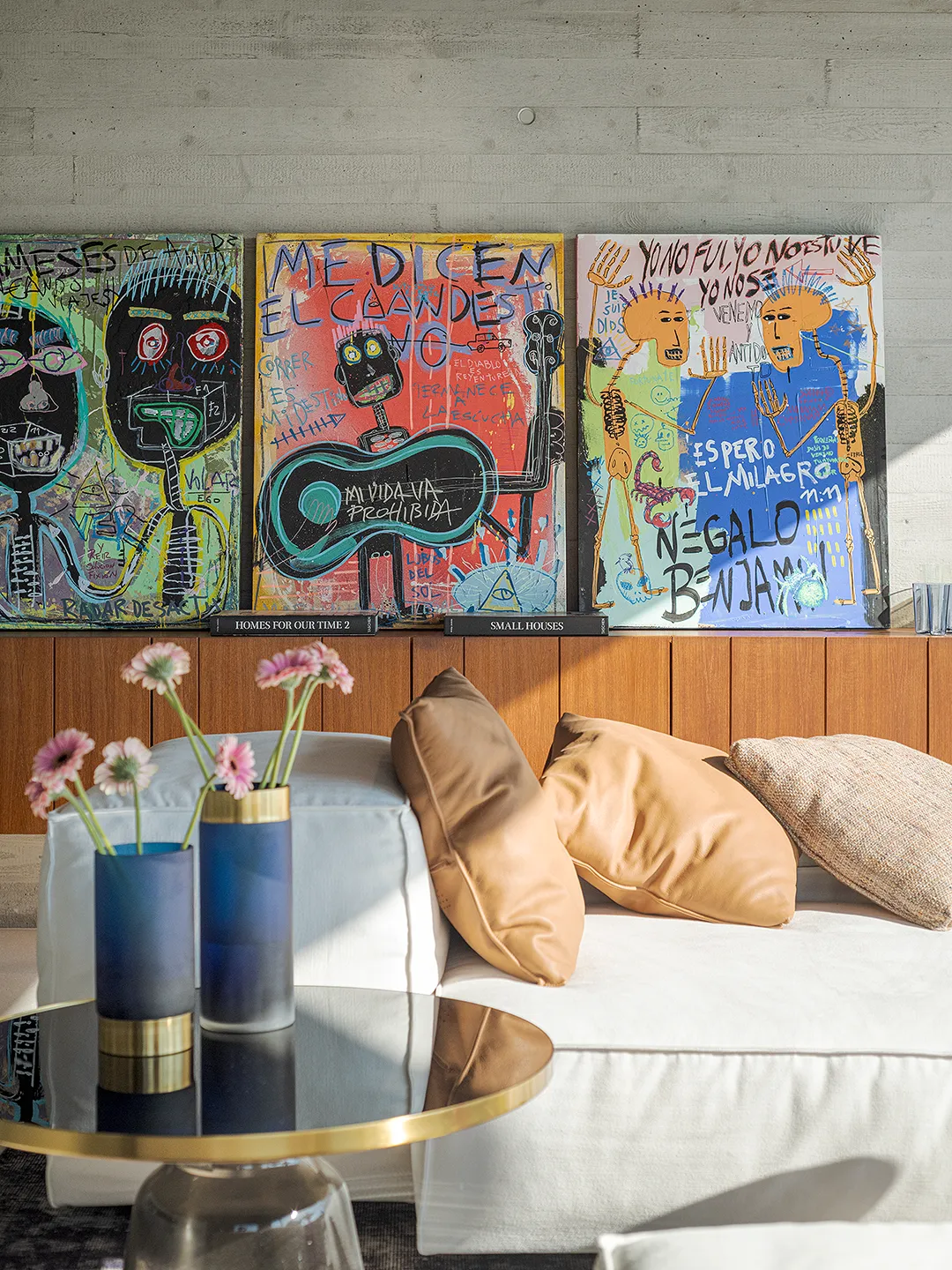 Atriumhaus, Interior with Art and Design Furniture, Housing by Wannerpartner, photographed for Raum und Wohnen